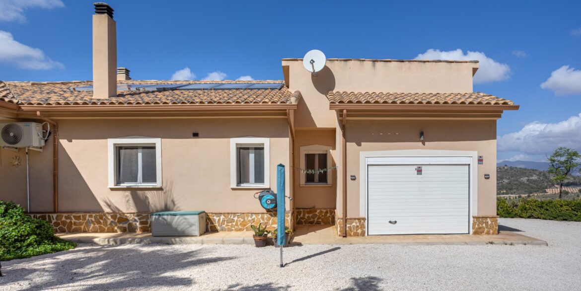 o_1j882p0n8emmoep1bopk0f10v74q