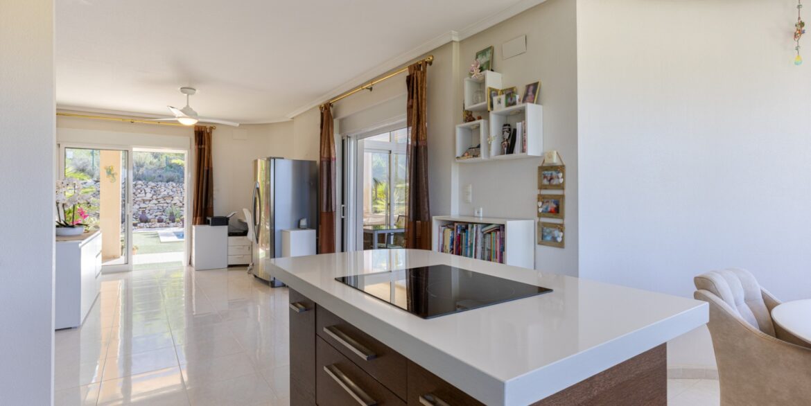 o_1j882p0n8sod1vv91f977431u7g3j