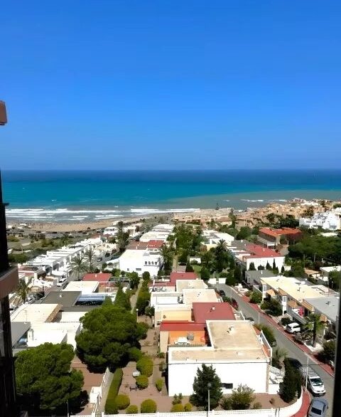 o_1j885i9tkb73utlkrm5nj10cn25