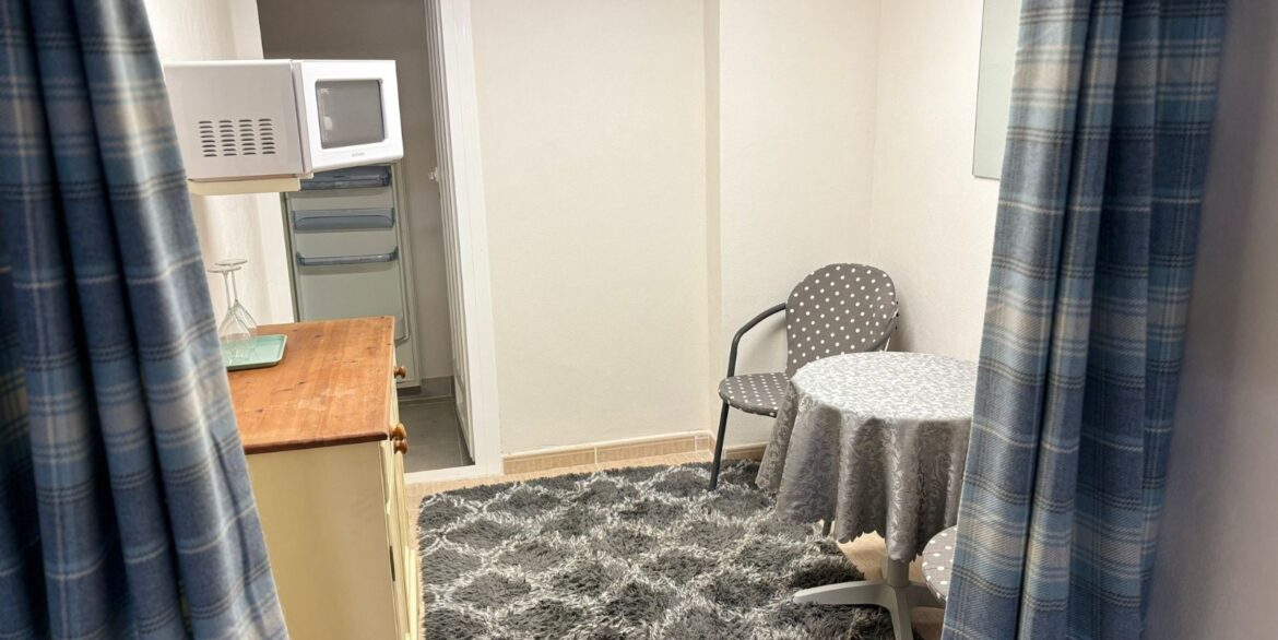 o_1j9f8saqt1sda1jer1h031kngfhr3t