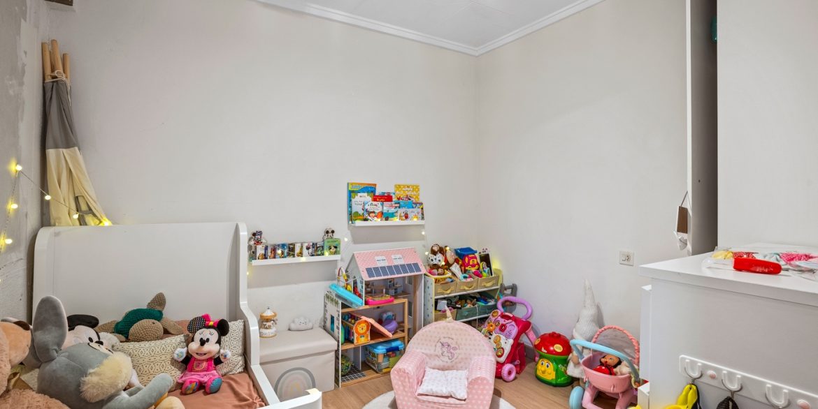 o_1jabahs9j9s41jia1s4c1511187r2b