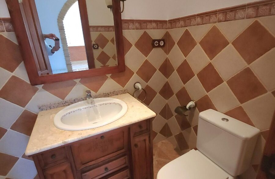 o_1javnjdfa1j431jorikmffj1f1v3g