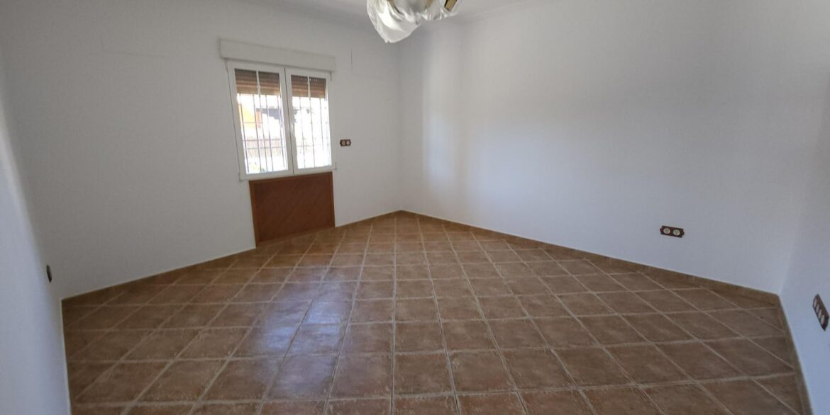 o_1javnjdfa1qi01f381sppu4hibi3f