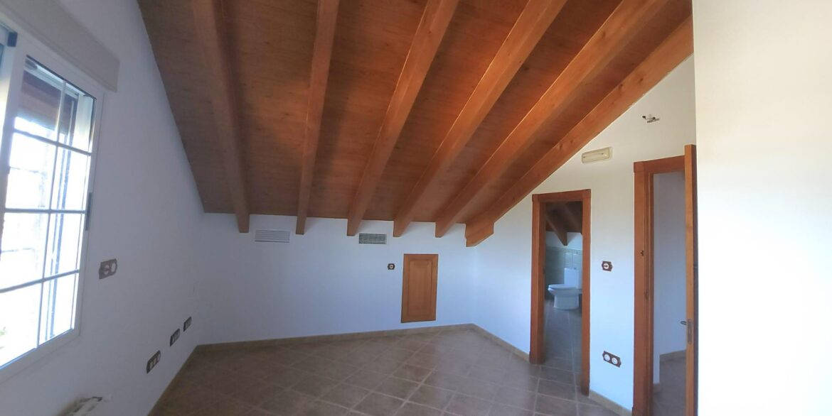 o_1javnjdfaidbmq8n2i1od2o4f3o