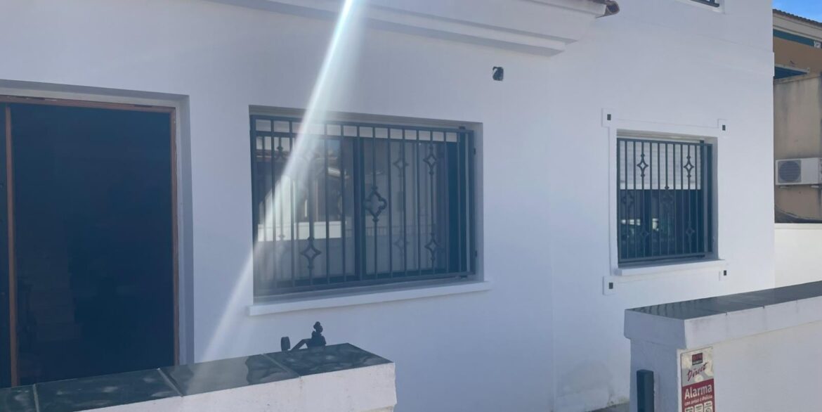 o_1javqp7f2ngu1c0ql9e1bu412j11v