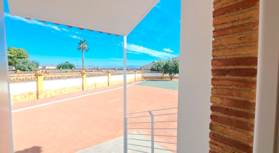 o_1javvf47617vdsqp1cvn1nkr17p32f