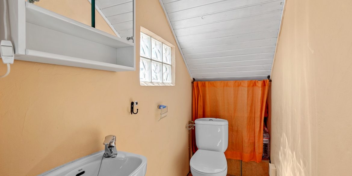 o_1jb000h53kk41oav1ov6mqsmue6l