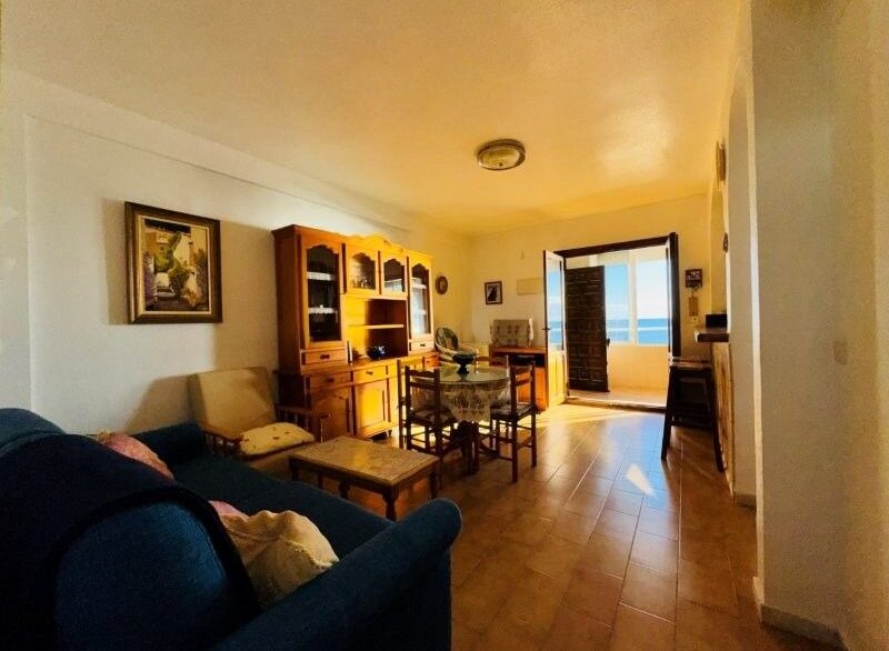 o_1jbkdnnvr1u8aer91q9fdto10ka27