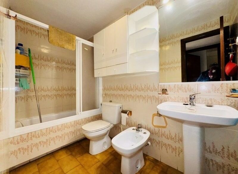 o_1jbkdnnvr9fi1ahslmv7kb1thp2d