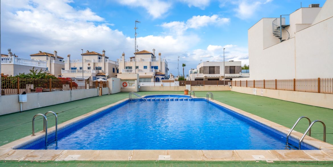 o_1jbkhv2m8tqh1col19rsdr1p7e29