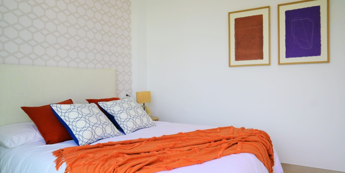 o_1jbklbibc1b9v18kt1l8b1hmar936