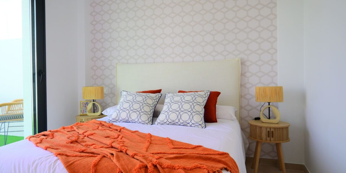 o_1jbklbibc1n1r5821bdq1f6mcd135