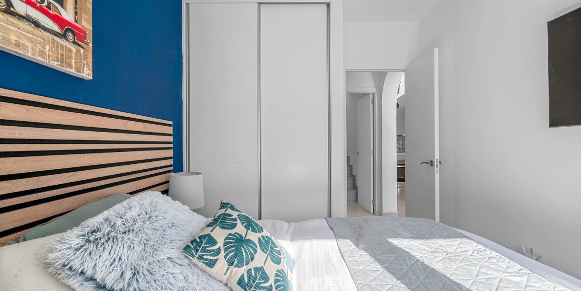 o_1jbkp8sdb8ff1q1glagm0gsgv2t