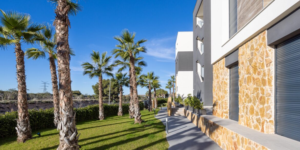 o_1jc3spiqn9dp160s7dj1qg4v833q