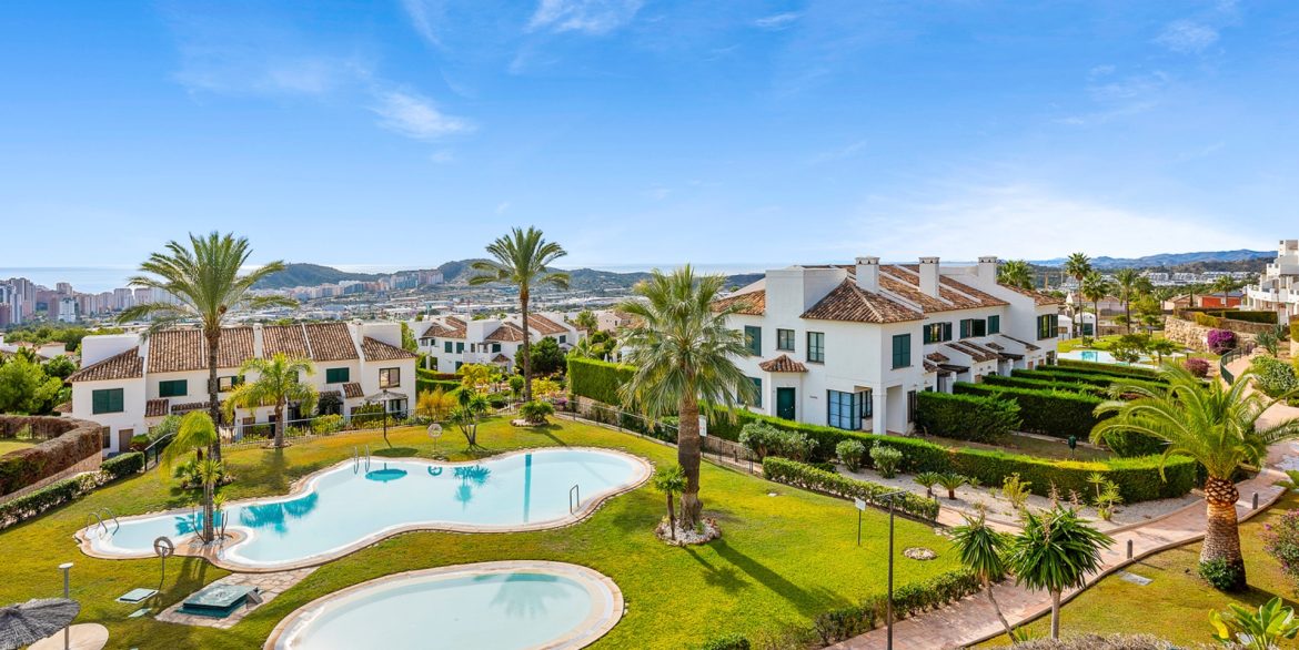 o_1jcki67vk13sqliv133e1nqo1sal2q