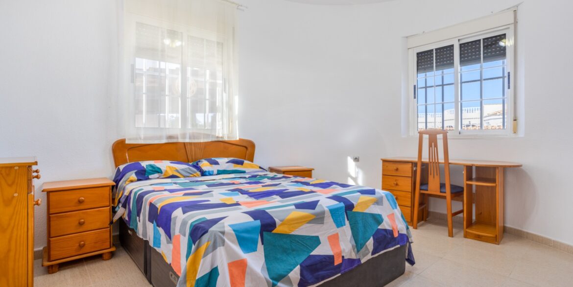 o_1jcr5mqltvms5uof2lr9u1jik3i