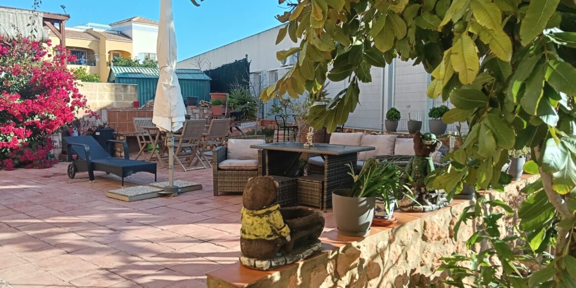 o_1jcrhk15113jca1elujjm1d3t3c