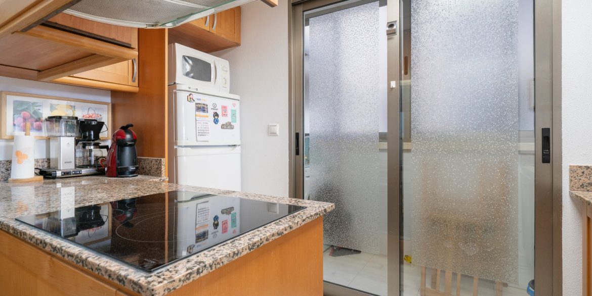 o_1jd595qq7d4fe4thkf1s4b1jv62s