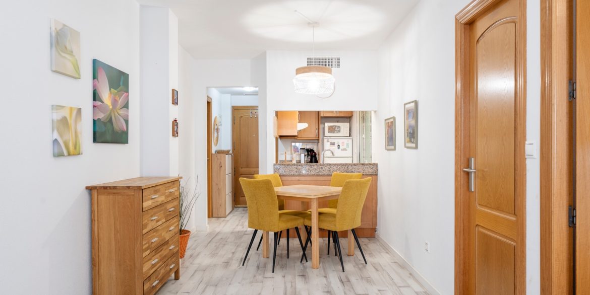 o_1jd595qq7tjc1c491n7i1cgv9no31