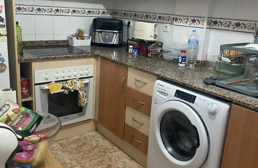 o_1jd5g42fbf2h1i6b1gpe2cq1n4h20