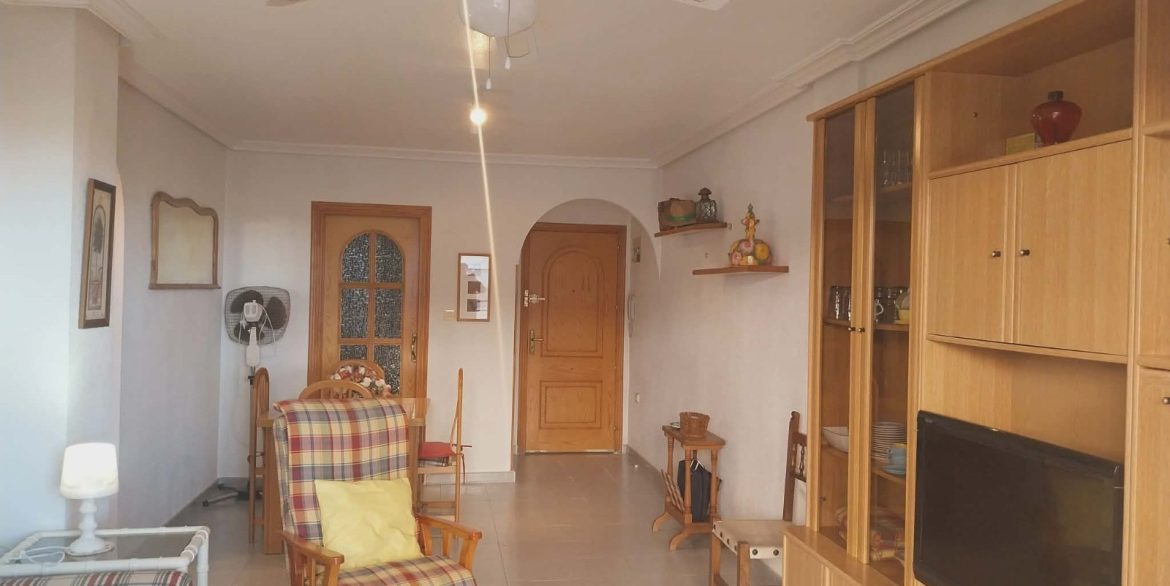 o_1jeopd1971memjdg1sl01re5a5t2t