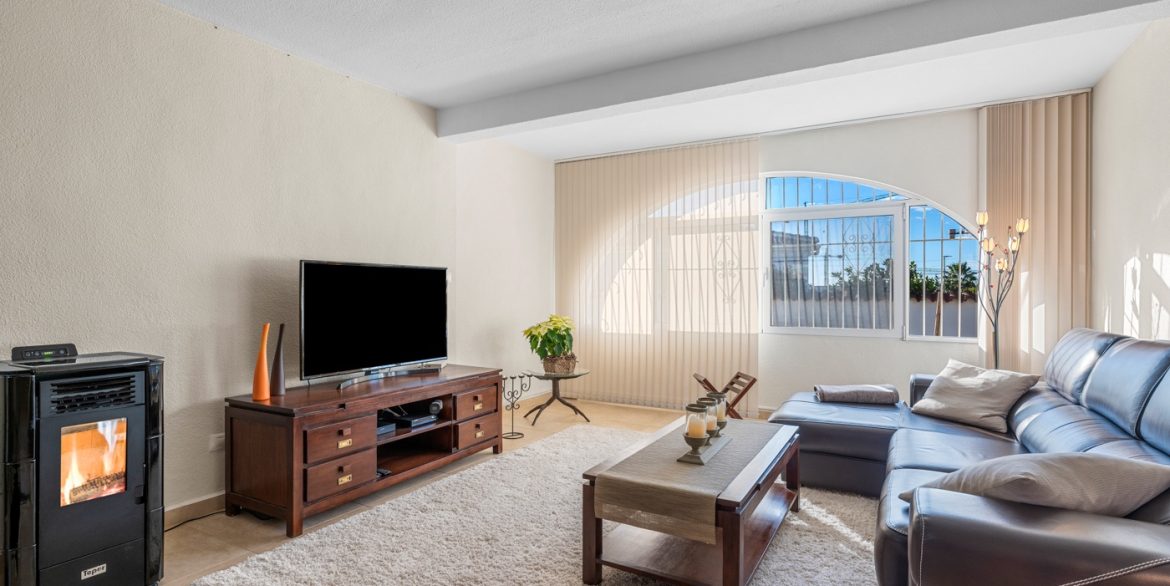 o_1jere9plh9803cfq7825rvrs3p