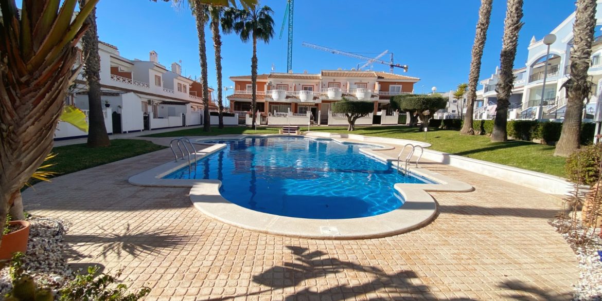 o_1jerelijt12aq7e9vkh1tma57i36