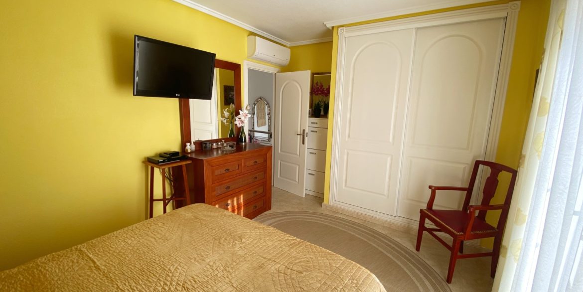 o_1jerelijt13hj6704p3tsq1s2t3r