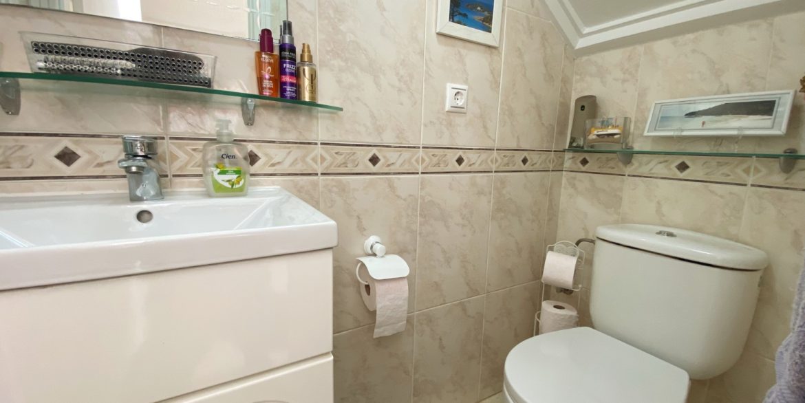 o_1jerelijt1h6t7nr121u1jdnjj53m