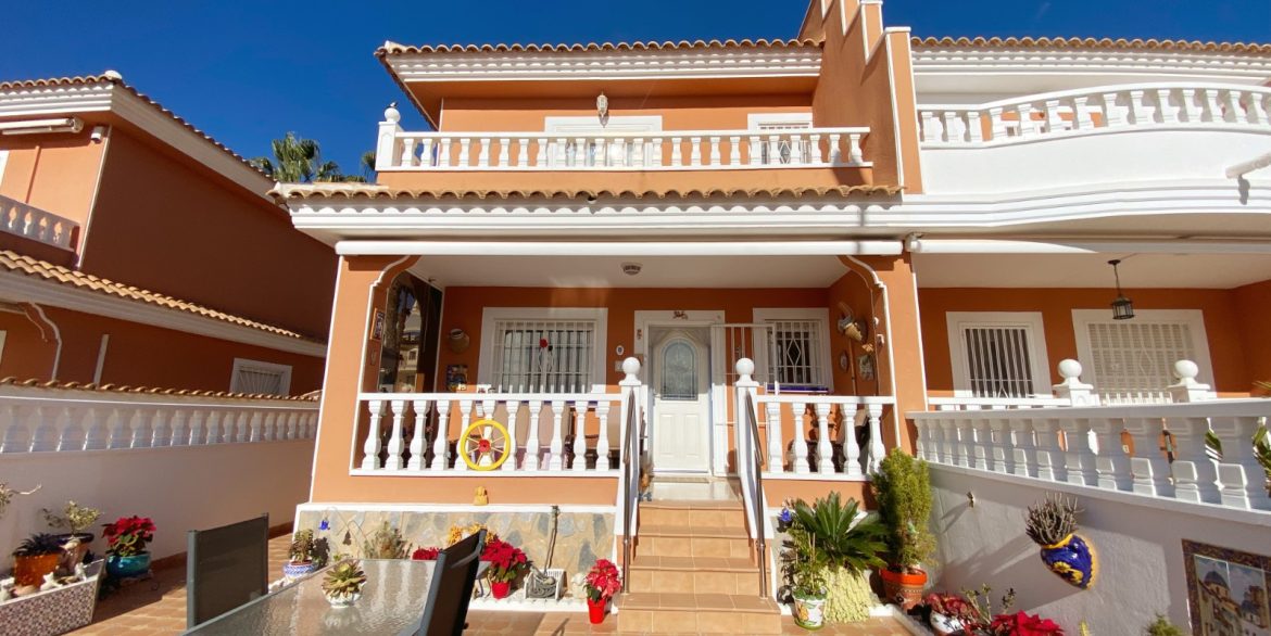 o_1jerelijt1k3j5hb24m12dh9u12t