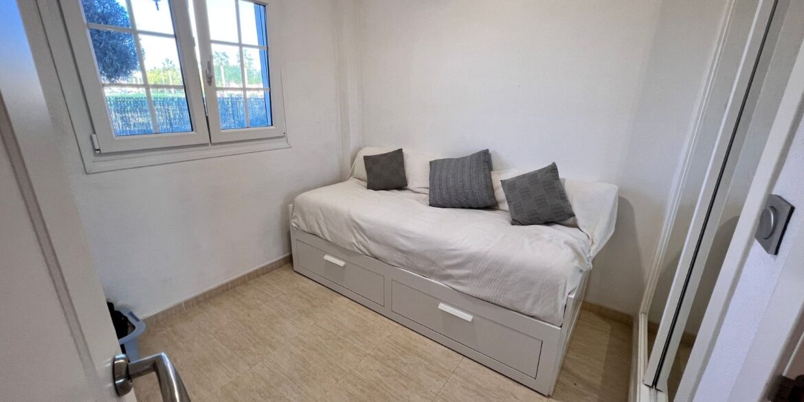 o_1jeu7me5d6hk18mkstm12inl0g2b