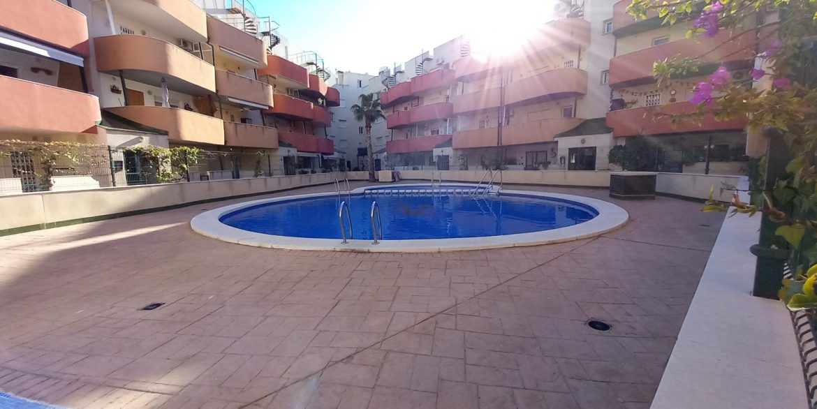 o_1jf2vs5lak0f6csjd9rvsftc2s