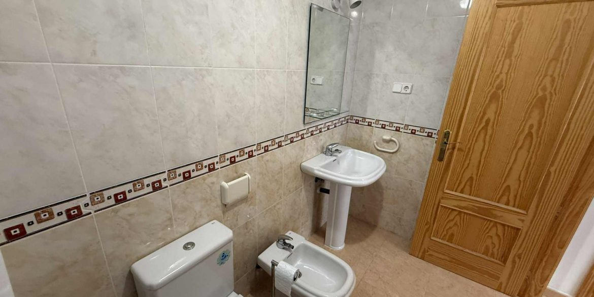 o_1jf2vs5lauso1qrf10di87t74g2l