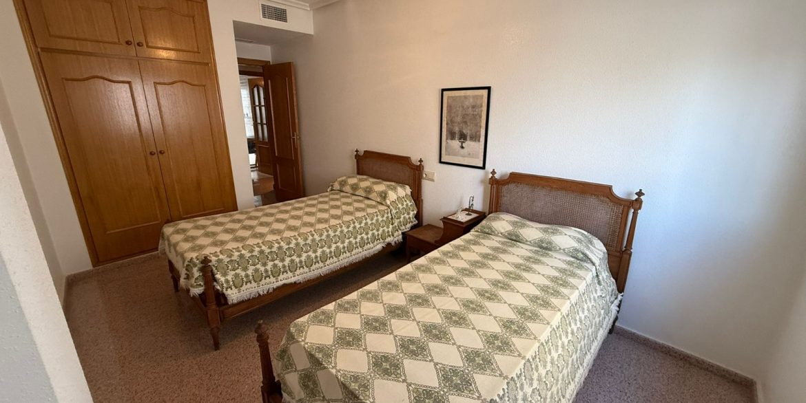 o_1jf3aqkfhe4unhquqlnus1erp2e