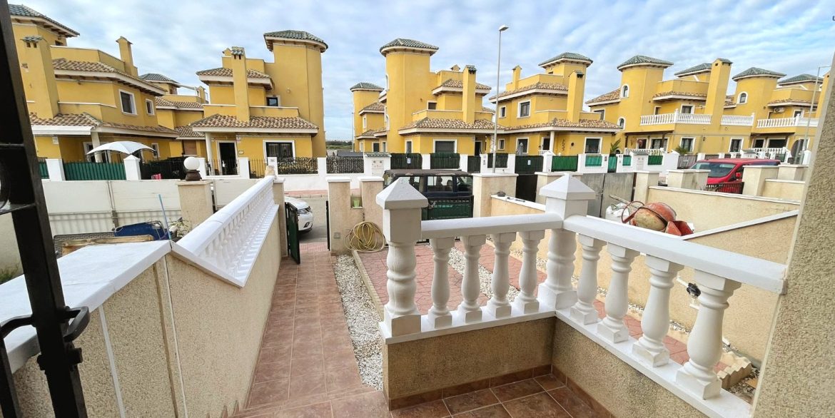 o_1jfaom5rd1dji10jb1n1s1v0lel52l