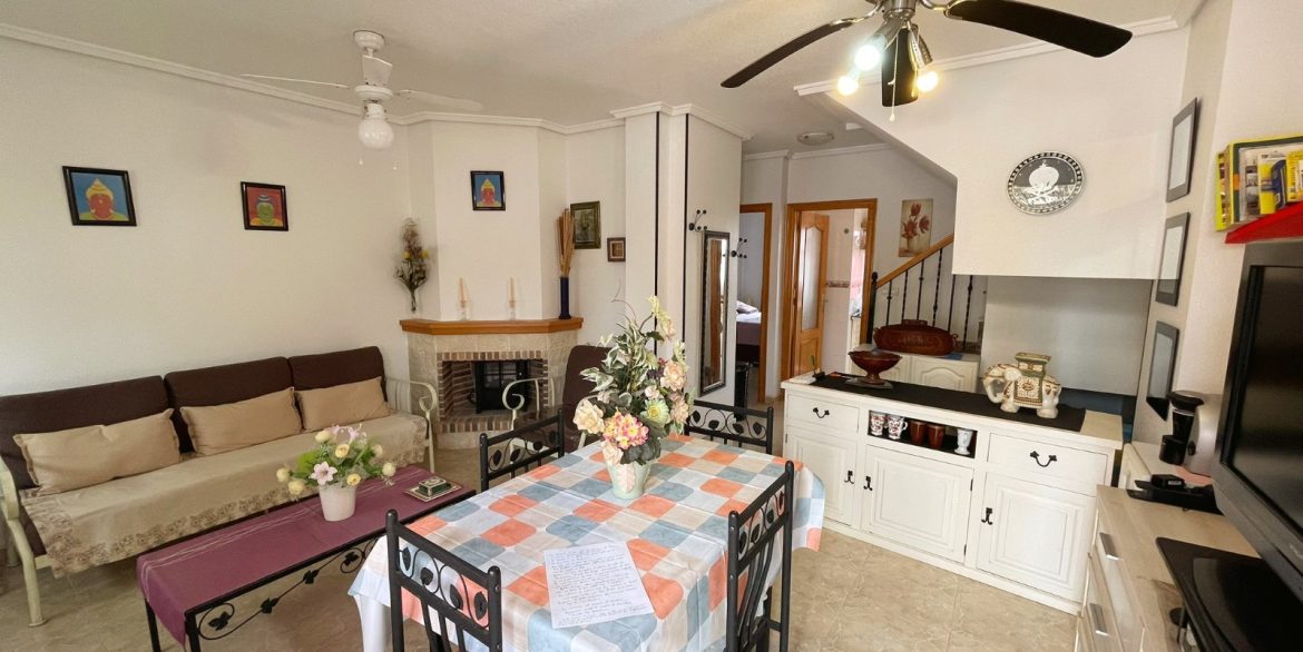 o_1jfaom5rdoc4b4aibu1rok17r02q