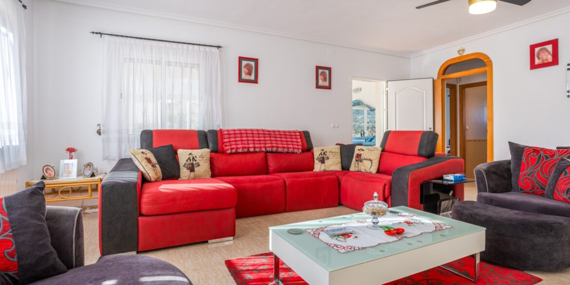 o_1jfaps9dg1aa710asrrk1n14u2g37