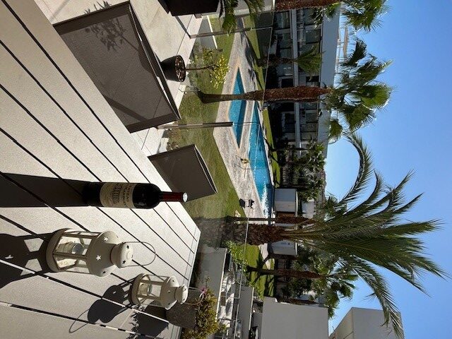 o_1jfdusd4r39t1nc51lab1bacvon2b