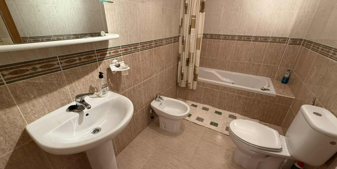 o_1jfiogt1217r10pj1ird1vbo1d3s27