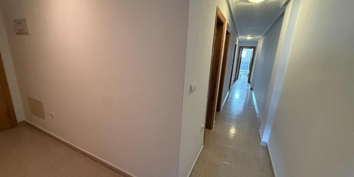 o_1jfiogt12gmrh01idj1fp6gbc2h