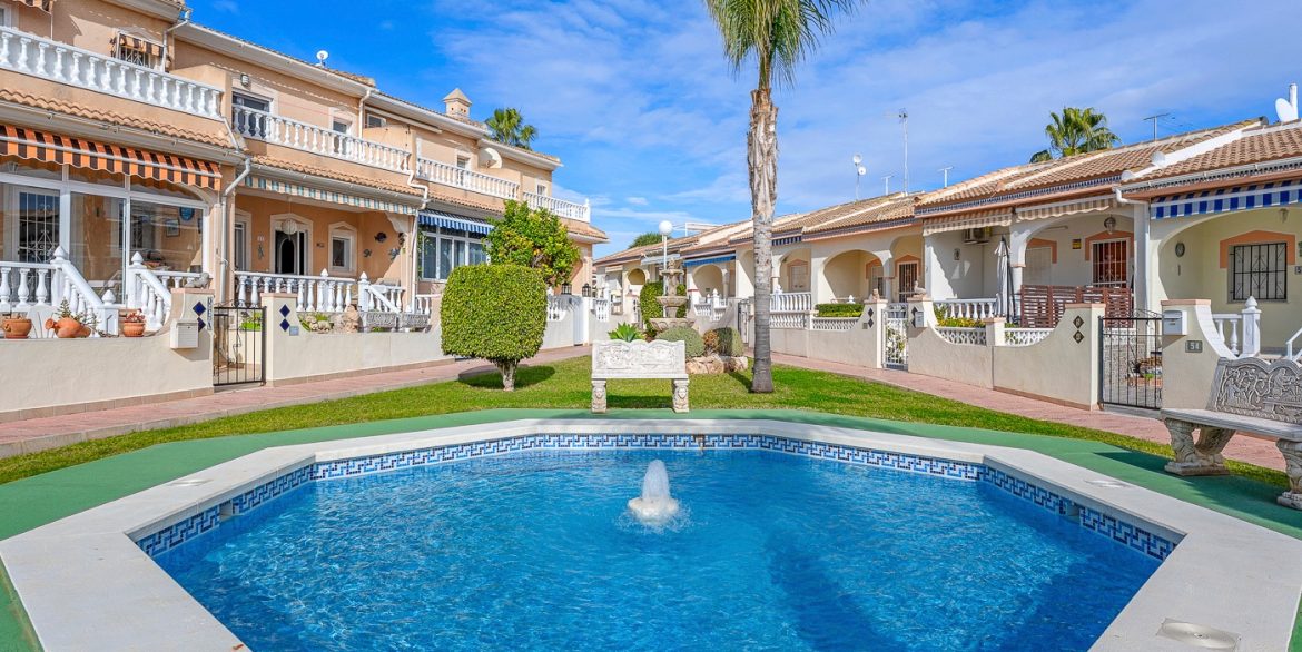 o_1jfjpc97411gu10c51sg7vg0es53k