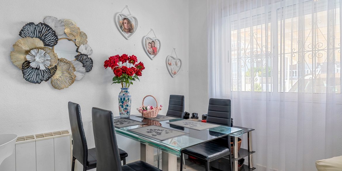 o_1jfjpc9741equ1okj15qr1bkf1mvb2t