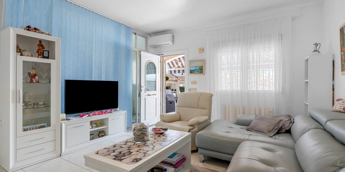 o_1jfjpc9744k515f9g721in41ja62q