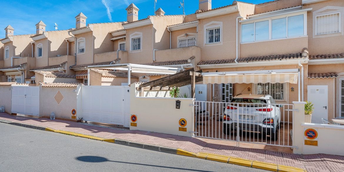 o_1jfjpc9745q5tui1bte1tksqbv3m