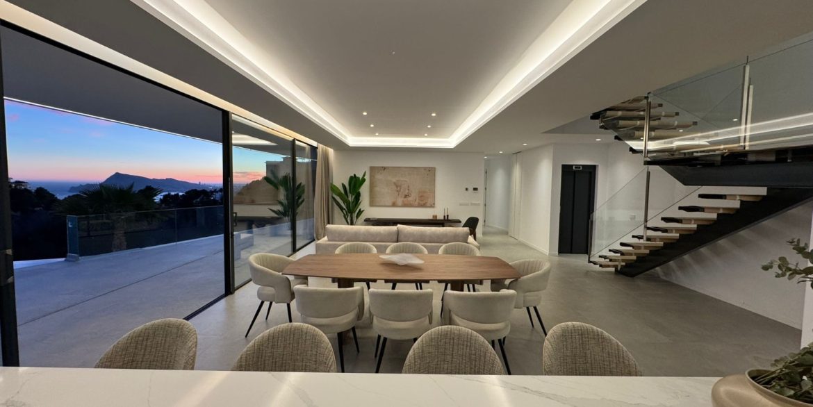 o_1jfstpf6vvtr108r1l4tqis14u01s