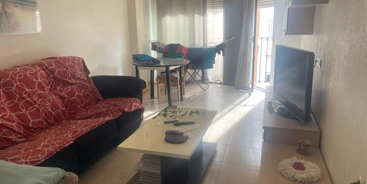 o_1jft2c5q51s1sq736roifl1cun1u