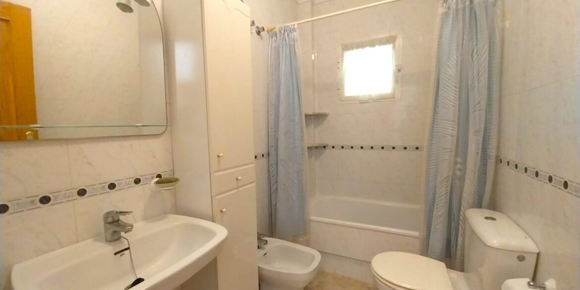 o_1jg2685f25vp7juqeu1ris90g23