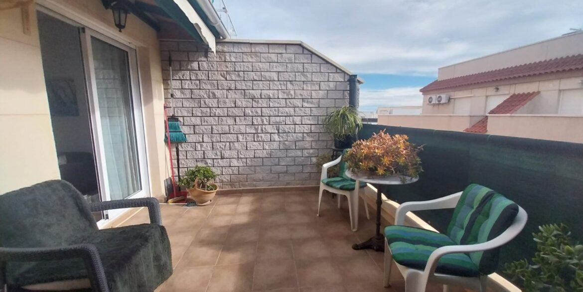 o_1jg4ng5ej16ov1ghg1a9edui1mr721