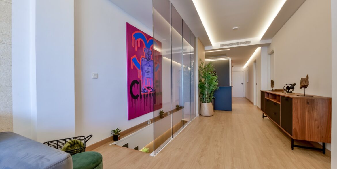 o_1jg55i3ml17aa14mo1grcv161ie95c