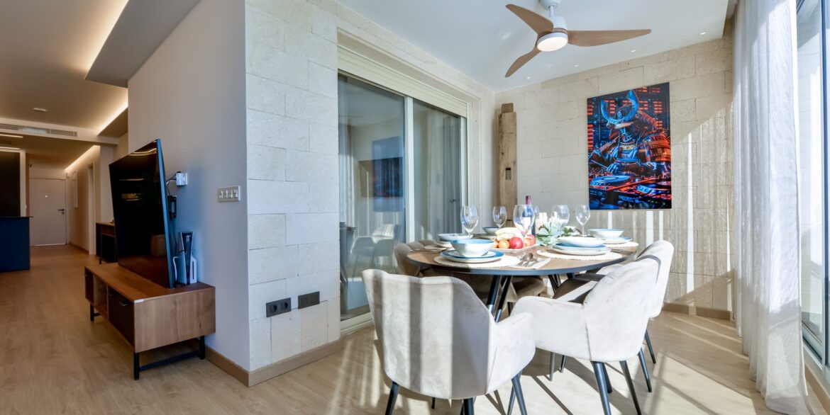 o_1jg55i3ml1po1m691c13a3el5g